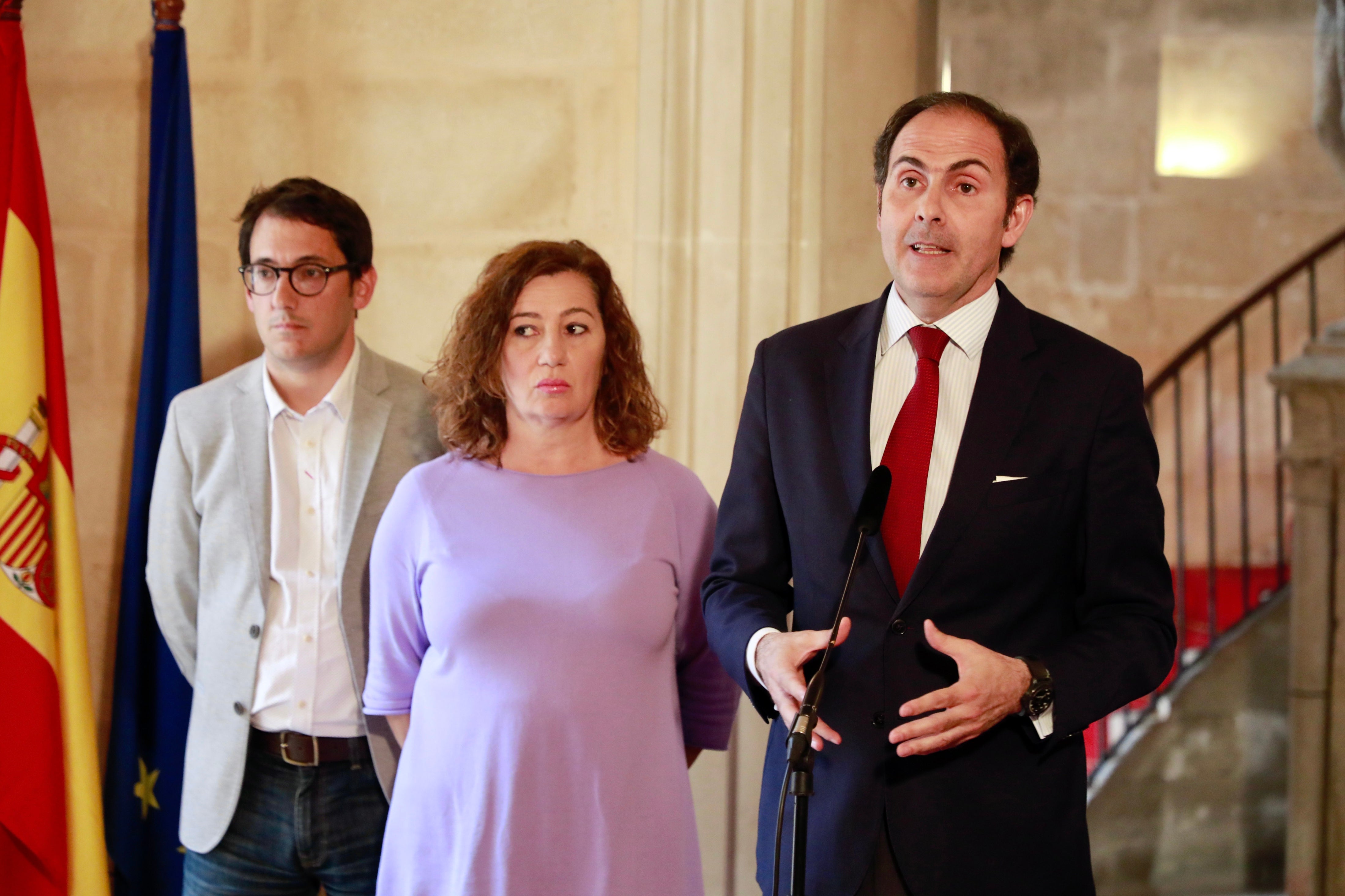 Iberia garantizará los puestos de trabajo de los empleados de Air Europa cuando se produzca la compra Iberia garantizará los puestos de trabajo de los empleados de Air Europa cuando se produzca la compra