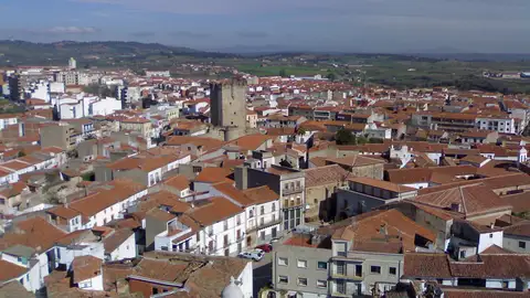 Una explosión de gas en un negocio de Coria deja herida de gravedad a una mujer Una explosión de gas en un negocio de Coria deja herida de gravedad a una mujer