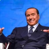 Rubén Amón indulta a Berlusconi: "La convalecencia del caníbal italiano en el hospital de Milán representa el último ejemplo de opacidad informativa" 