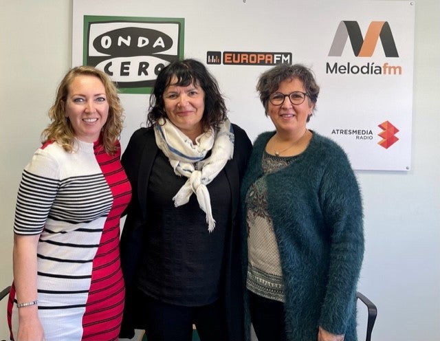 Las personas salen de la adicción al juego con apoyo y tratamiento Las personas salen de la adicción al juego con apoyo y tratamiento