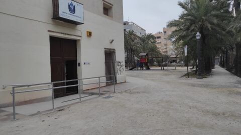 Sede de la Asociación Parkinson Elche en la casa del Huerto de Montenegro.