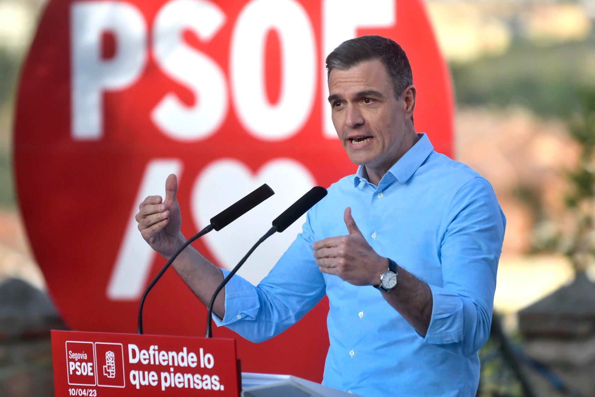 Tertulia: ¿Cuál es la forma correcta de reaccionar ante unos abucheos en un mitin como le ha pasado a Pedro Sánchez? Tertulia: ¿Cuál es la forma correcta de reaccionar ante unos abucheos en un mitin como le ha pasado a Pedro Sánchez?