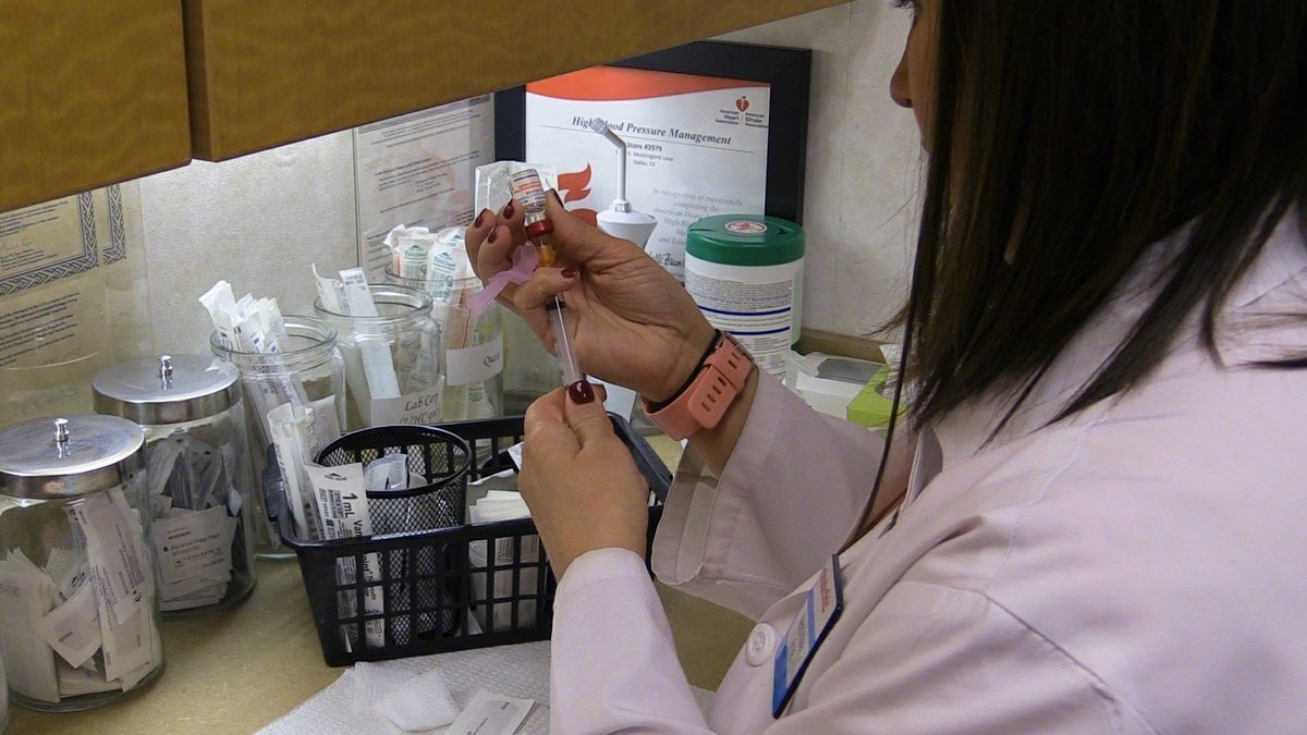 El IB-Salut abona los atrasos de carrera profesional a centenares de trabajadores temporales, según Satse El IB-Salut abona los atrasos de carrera profesional a centenares de trabajadores temporales, según Satse