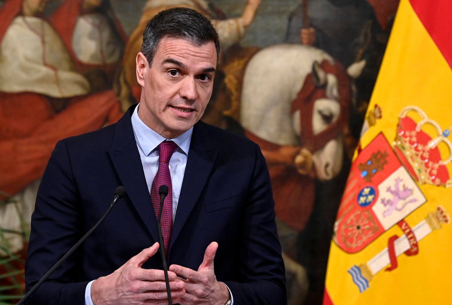 La Brújula de la Economía: ¿Cómo ha gestionado el Gobierno el traslado de Ferrovial? La Brújula de la Economía: ¿Cómo ha gestionado el Gobierno el traslado de Ferrovial?
