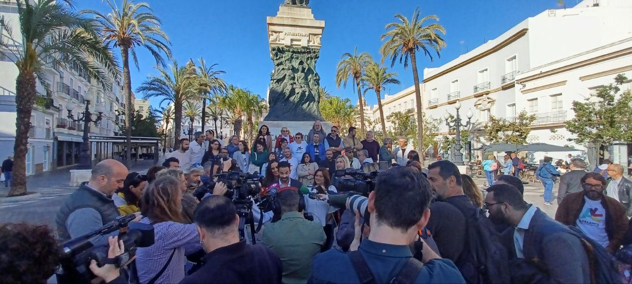 Podemos rompe la confluencia de izquierdas en Cádiz tras la marcha de 'Kichi' Podemos rompe la confluencia de izquierdas en Cádiz tras la marcha de 'Kichi'