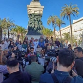 Instantes de la presentación de la candidatura de Adelante Izquierda Gaditana Instantes de la presentación de la candidatura de Adelante Izquierda Gaditana