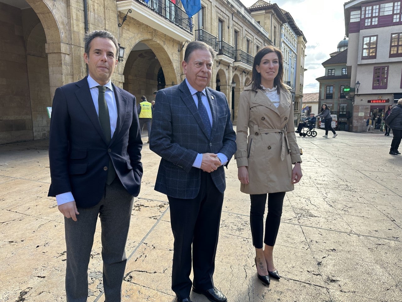 Ignacio Cuesta y Lourdes García se incorporan a la lista de Alfredo Canteli Ignacio Cuesta y Lourdes García se incorporan a la lista de Alfredo Canteli