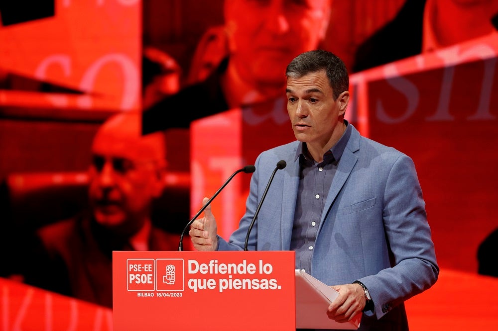 El PSOE rechazó hace seis meses sacar en alquiler pisos de la Sareb porque no dispone de tantos inmuebles El PSOE rechazó hace seis meses sacar en alquiler pisos de la Sareb porque no dispone de tantos inmuebles