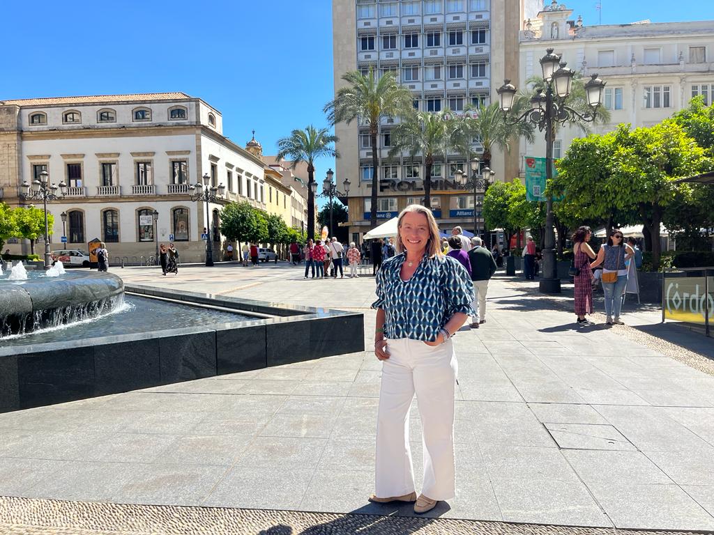 Albás: "Me han llamado compañeros de Ciudadanos de otros lugares para felicitarme" Albás: "Me han llamado compañeros de Ciudadanos de otros lugares para felicitarme"