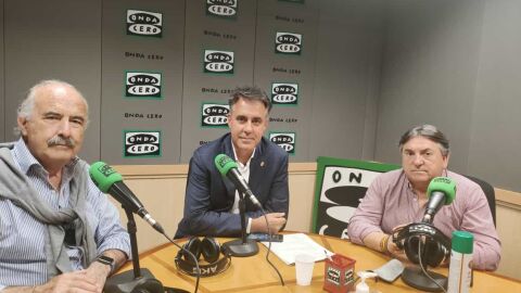 Jes&uacute;s Rreynolds, Joaqu&iacute;n Parra y Santi Aguinaco, en los estudios de Onda Cero