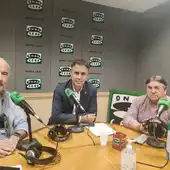 Jesús Rreynolds, Joaquín Parra y Santi Aguinaco, en los estudios de Onda Cero Jesús Rreynolds, Joaquín Parra y Santi Aguinaco, en los estudios de Onda Cero