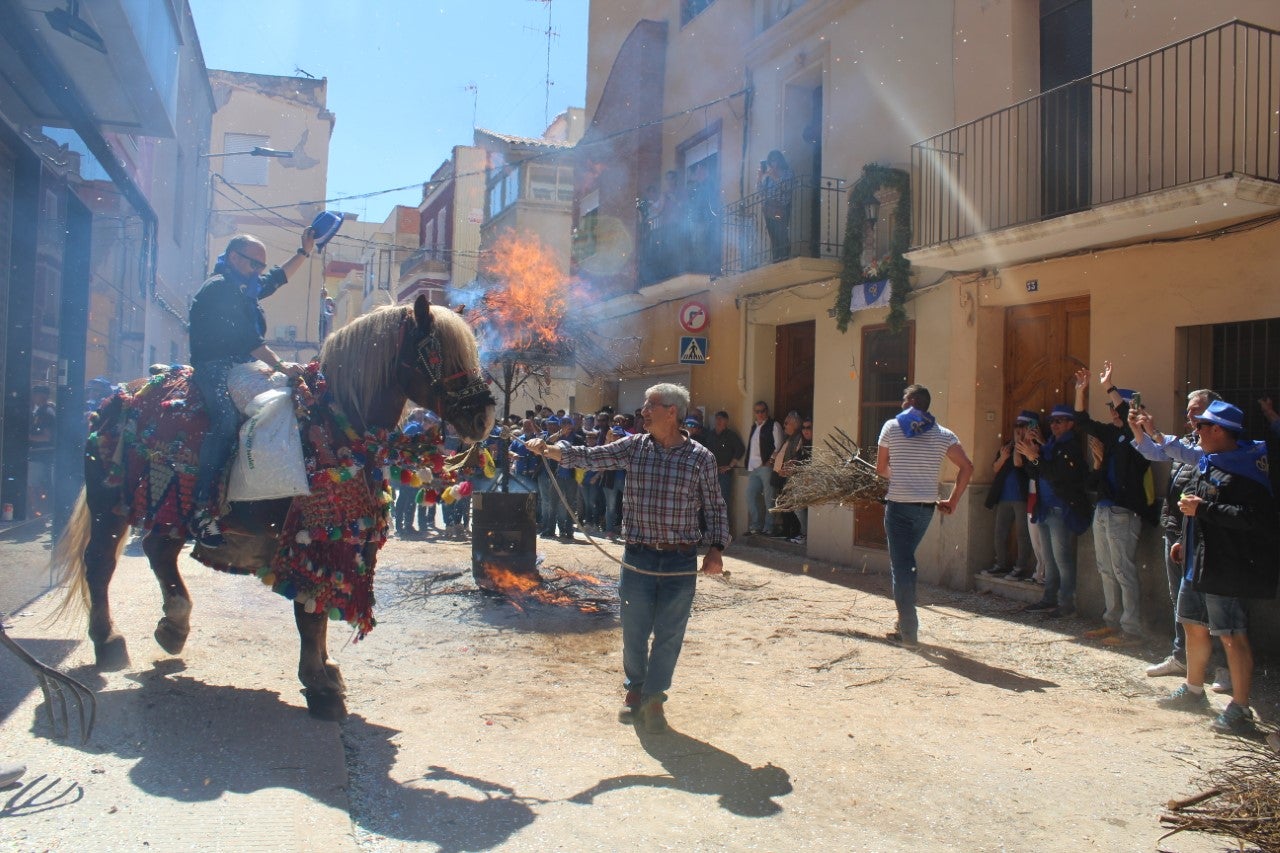 Masiva participación en la festividad de Sant Vicent de Nules Masiva participación en la festividad de Sant Vicent de Nules