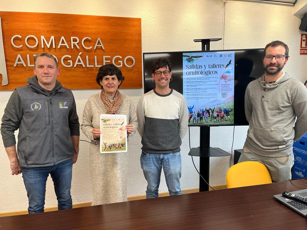 Salidas y talleres sobre ornitología en el Alto Gállego Salidas y talleres sobre ornitología en el Alto Gállego