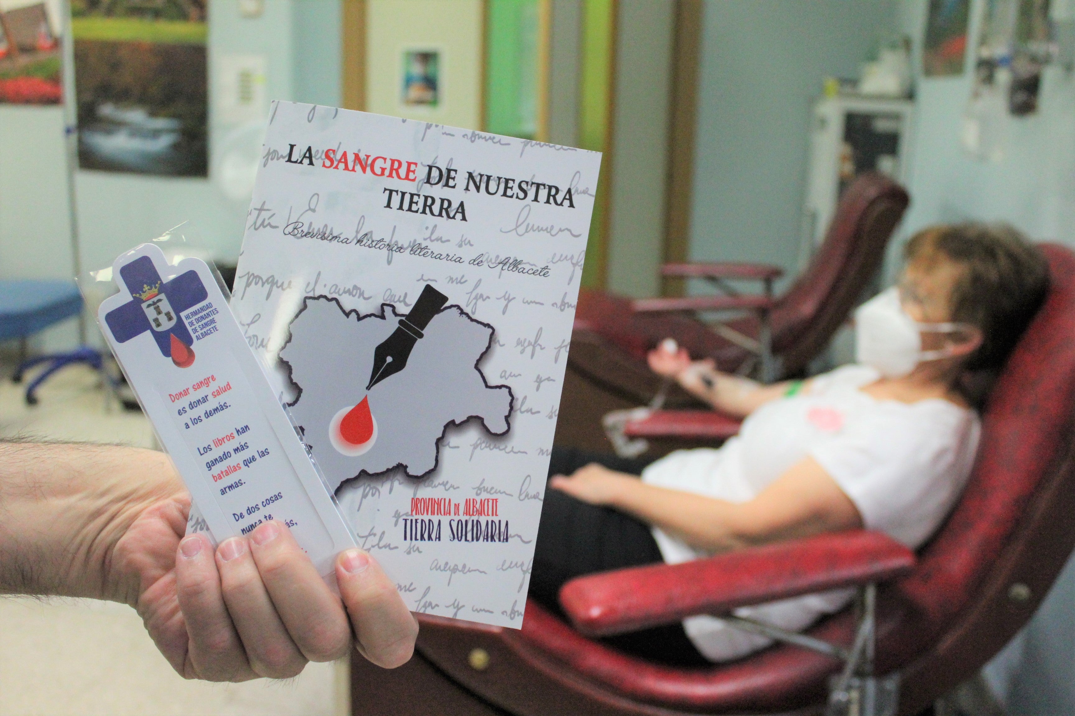 Letras albaceteñas para los pacientes hospitalizados y los donantes de sangre Letras albaceteñas para los pacientes hospitalizados y los donantes de sangre