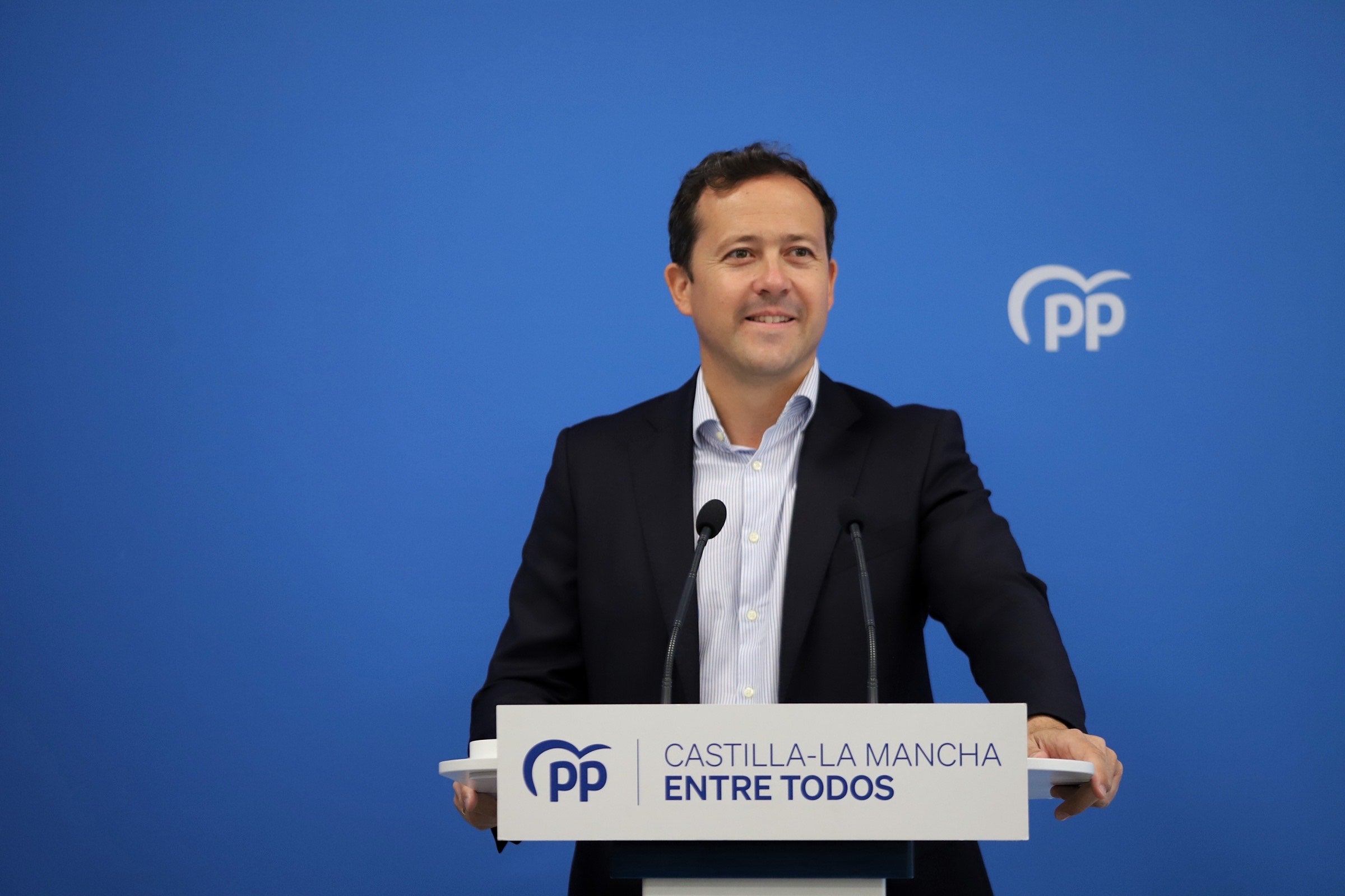 Carlos Velázquez, candidato del PP a la alcaldía de Toledo, presenta su lista para las elecciones municipales Carlos Velázquez, candidato del PP a la alcaldía de Toledo, presenta su lista para las elecciones municipales