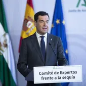 Moreno urge al Gobierno una "política de Estado" en materia de agua: "No le gustan pantanos, trasvases ni desalación" Moreno urge al Gobierno una "política de Estado" en materia de agua: "No le gustan pantanos, trasvases ni desalación"