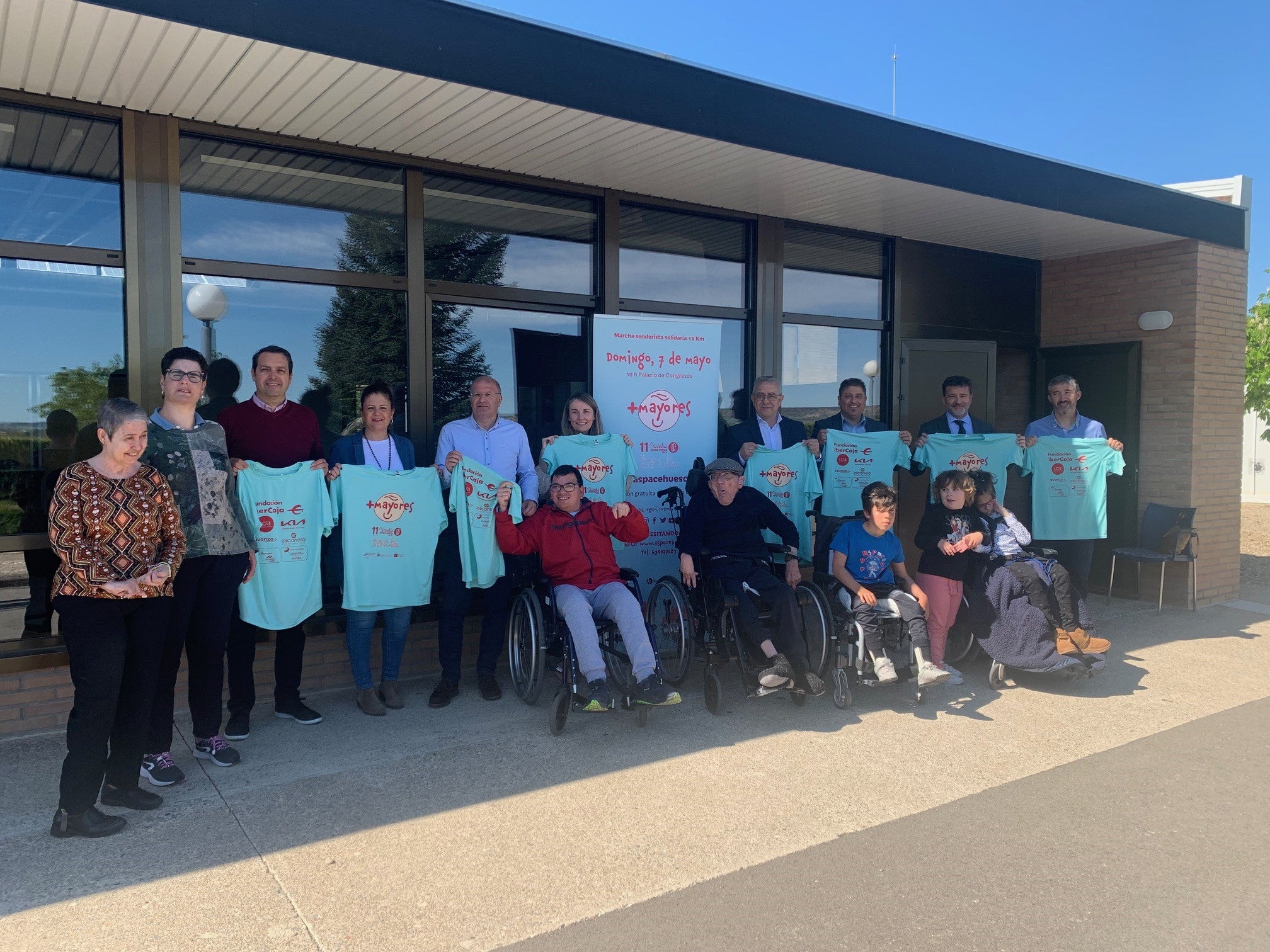 Aspace Huesca presenta la camiseta para su marcha Aspace Huesca presenta la camiseta para su marcha