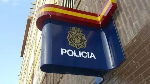 Detienen a un hombre en relación con la muerte del arquitecto Rafael Santa-Cruz Detienen a un hombre en relación con la muerte del arquitecto Rafael Santa-Cruz