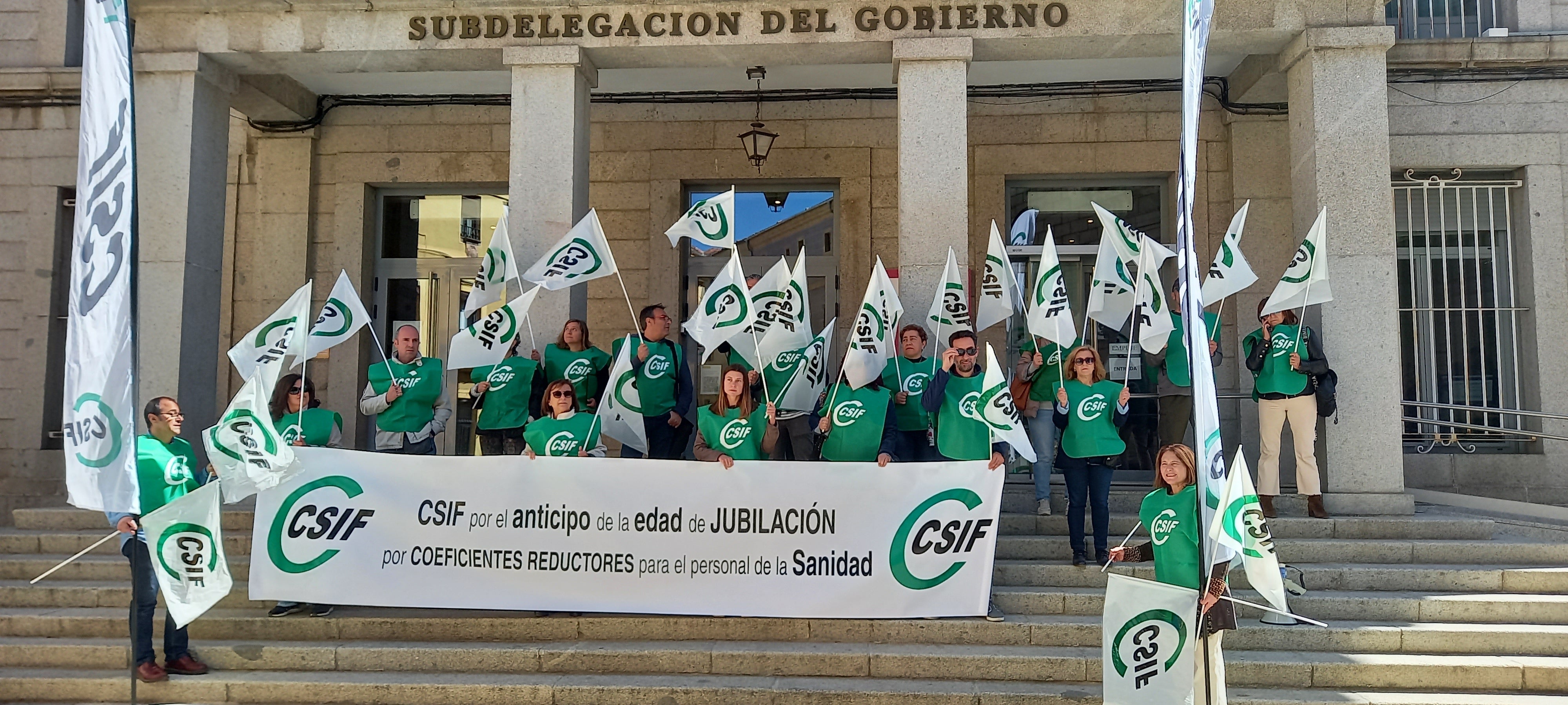CSIF exige jubilación anticipada para los trabajadores sanitarios CSIF exige jubilación anticipada para los trabajadores sanitarios