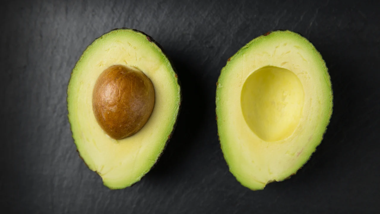 Los beneficios de comer aguacate: cuánto debes comerlo, según los expertos