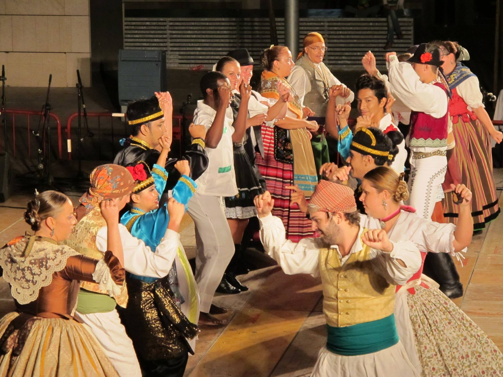 Vila-real acoge este sábado la 9º Trobada de balls de plaça de la Plana Vila-real acoge este sábado la 9º Trobada de balls de plaça de la Plana