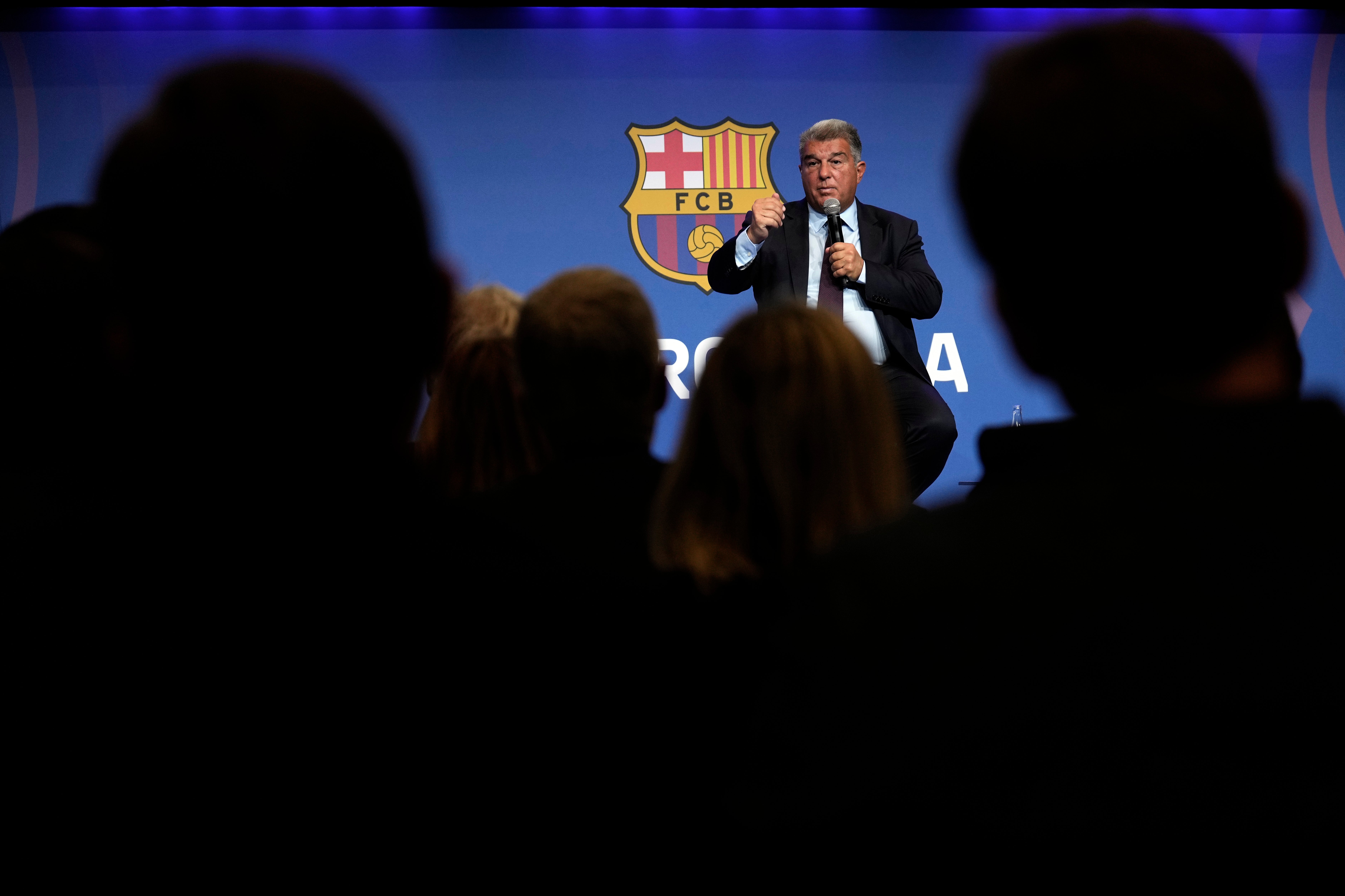 La tele con Monegal: "Deberían dejar de utilizar a Cataluña para tapar sus irregularidades" La tele con Monegal: "Deberían dejar de utilizar a Cataluña para tapar sus irregularidades"