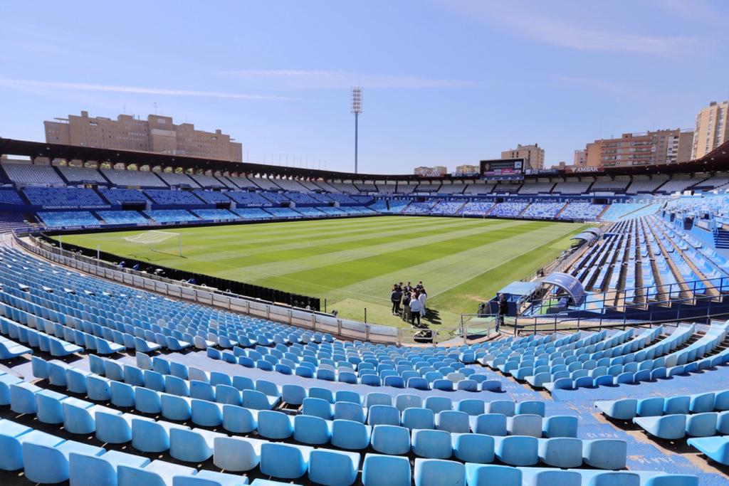 Técnicos de la candidatura conocen ya los primeros detalles de la nueva Romareda Técnicos de la candidatura conocen ya los primeros detalles de la nueva Romareda