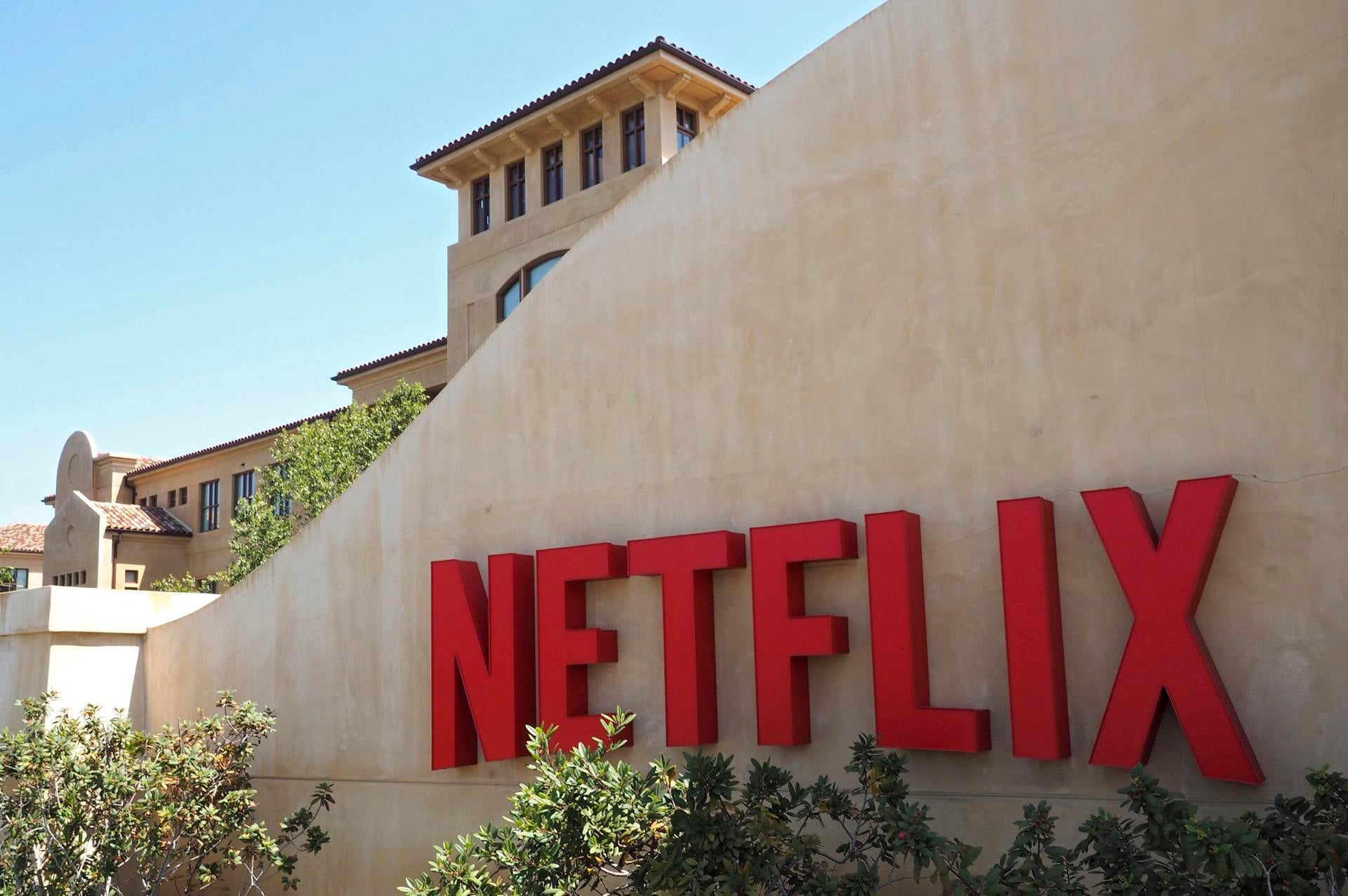 Netflix pierde más de un millón de usuarios en España tras el fin de la cuenta compartida Netflix pierde más de un millón de usuarios en España tras el fin de la cuenta compartida