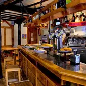 Bar Bar