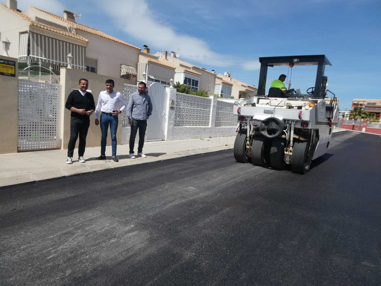 La Nucía concluye las obras de asfaltado de 15 calles La Nucía concluye las obras de asfaltado de 15 calles