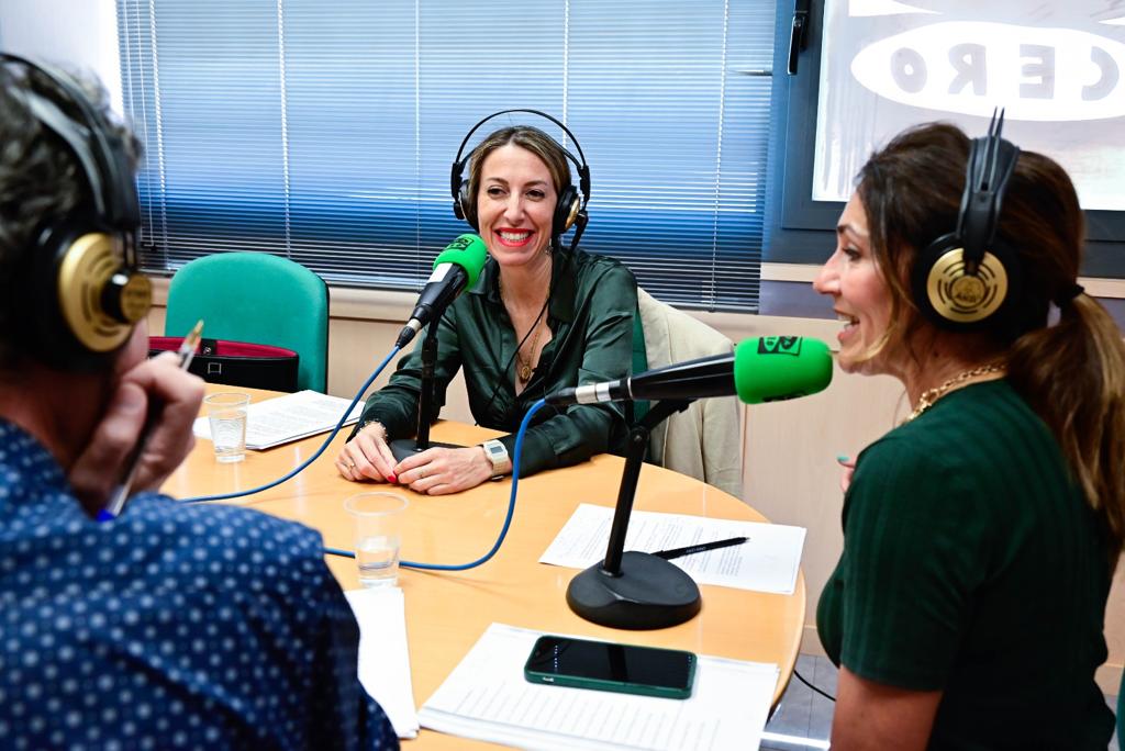 María Guardiola pide un debate con Vara en Onda Cero Extremadura María Guardiola pide un debate con Vara en Onda Cero Extremadura