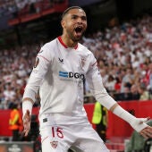 El Sevilla golea al United y se cita con la Juve en semifinales