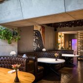 El Restaurante Amelia de San Sebastián cobró 510 euros a tres comensales que no respetaron su reserva
