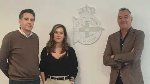 David Villasuso, Ana Díaz y Chema Paz Gago Reunión Deportivo-Alternativa dos Veciños