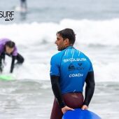 El surfista gijonés Álvaro Naves fallece en accidente de moto en Sri Lanka