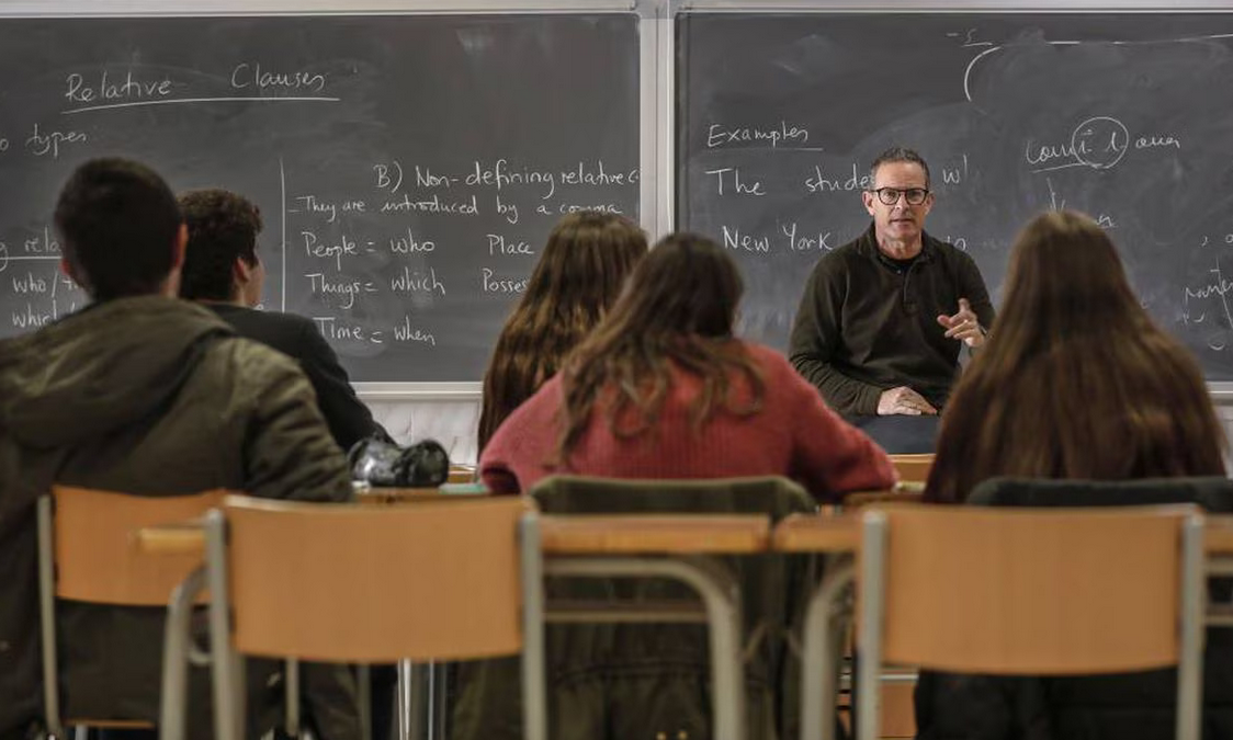 Los orientadores educativos se sienten "desbordados y extenuados por una carga de trabajo inabarcable e inhumana" Los orientadores educativos se sienten "desbordados y extenuados por una carga de trabajo inabarcable e inhumana"