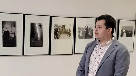 'Vigília Pasqual' la exposición de Xente Sebastià que se puede visitar en la Biblioteca Cristóbal Zaragoza. 'Vigília Pasqual' la exposición de Xente Sebastià que se puede visitar en la Biblioteca Cristóbal Zaragoza.