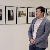 'Vigília Pasqual' la exposición de Xente Sebastià que se puede visitar en la Biblioteca Cristóbal Zaragoza.