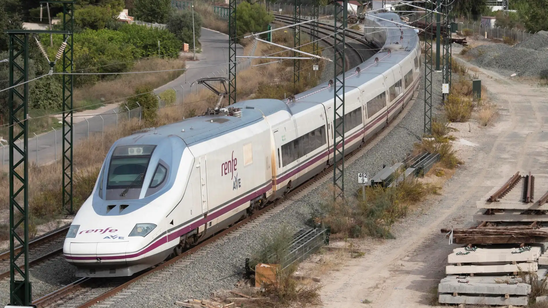 Reestablecida la circulación de trenes entre Madrid y Barcelona | Onda Cero  Radio