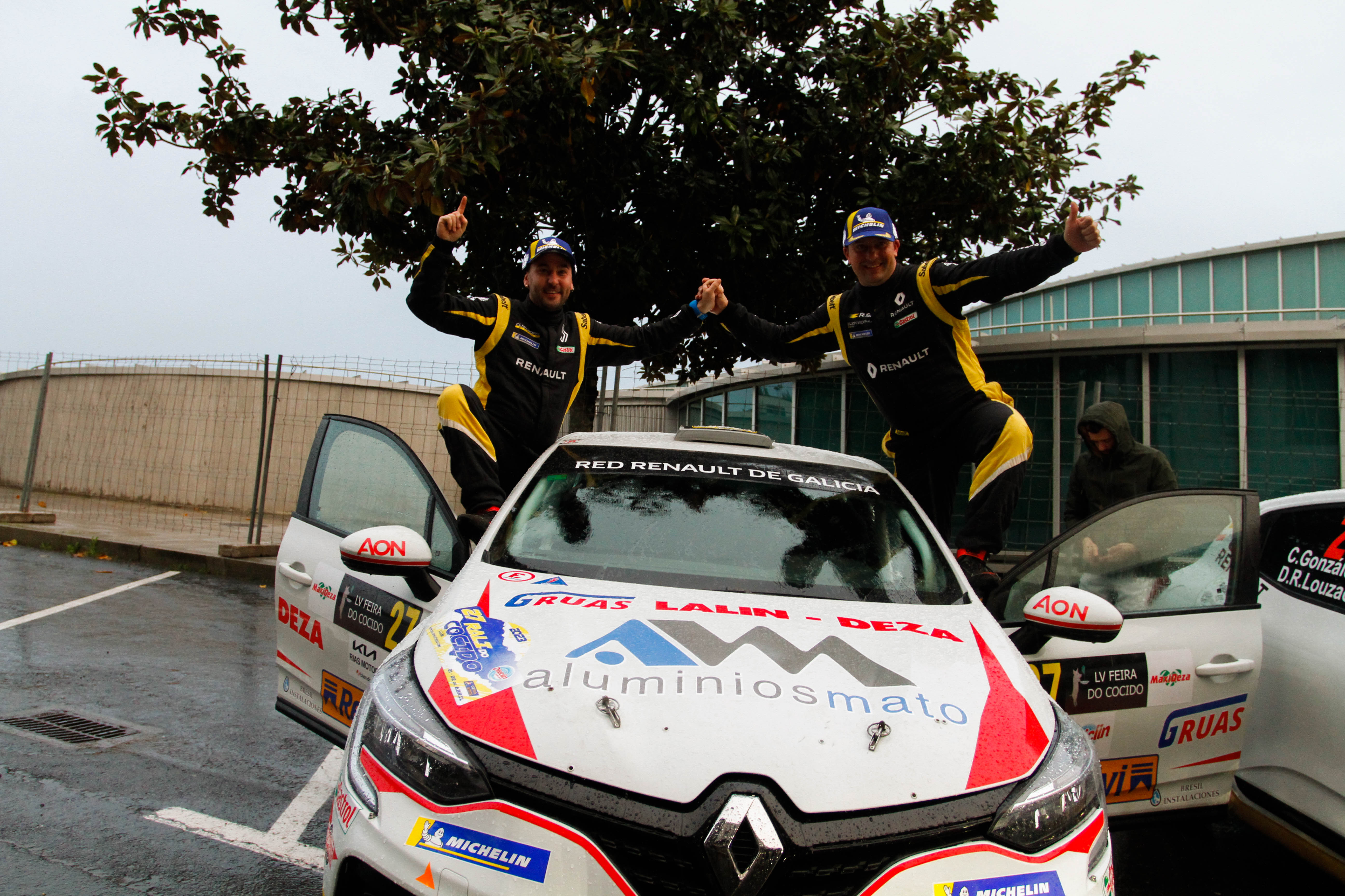 Álvaro Méndez e David Enriquez estrean o palmarés do Clio Trophy Galicia Álvaro Méndez e David Enriquez estrean o palmarés do Clio Trophy Galicia
