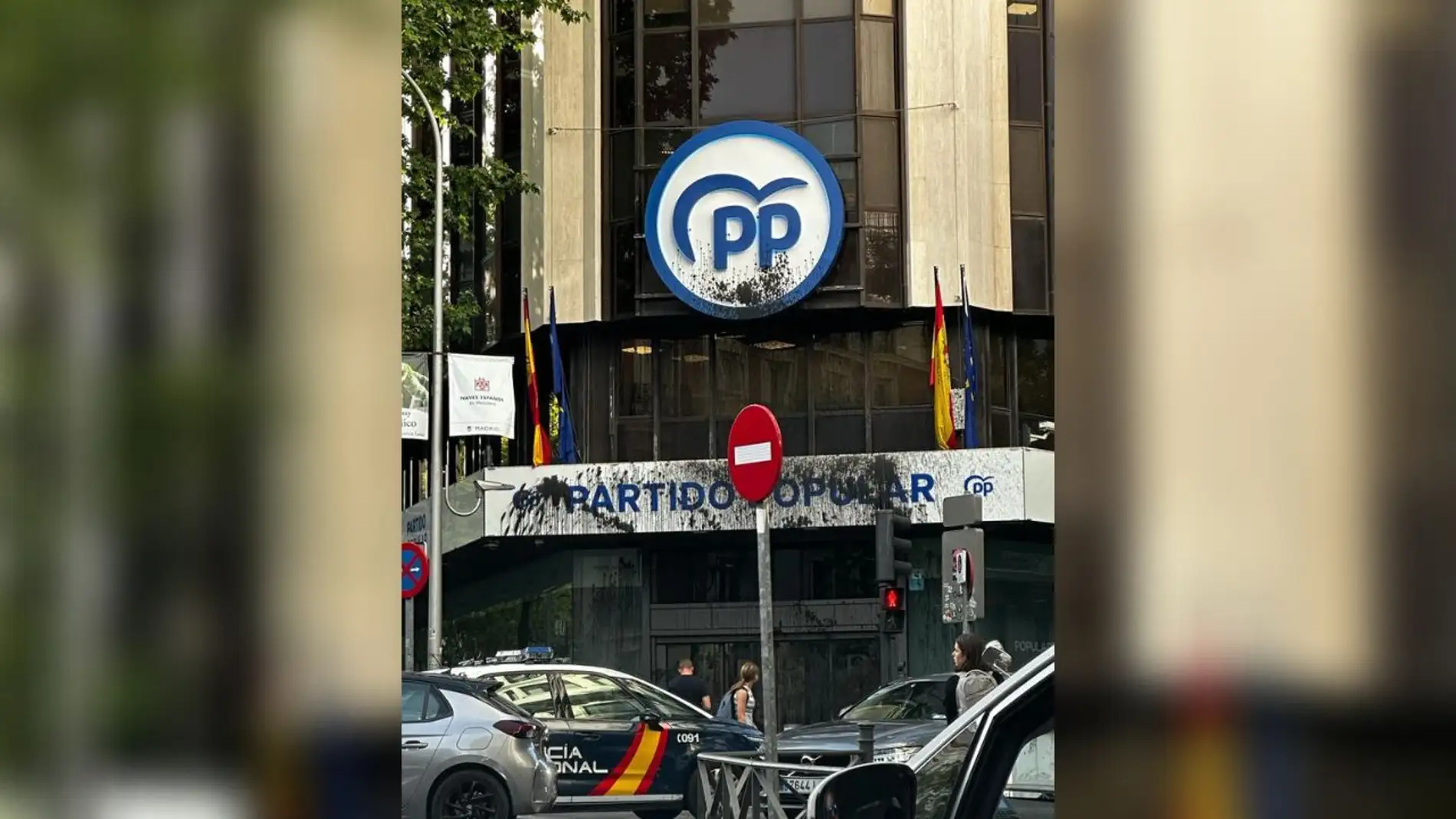 Cinco detenidos por las pintadas a las sedes de PP y PSOE en Madrid