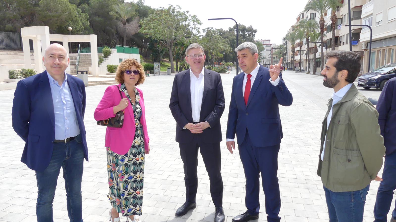José Luis Sáez presenta su candidatura en Guardamar arropado por el presidente Puig José Luis Sáez presenta su candidatura en Guardamar arropado por el presidente Puig