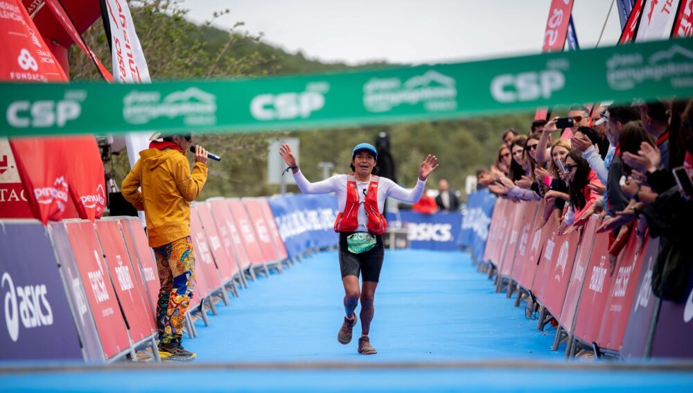 La ecuatoriana Pila entra en meta