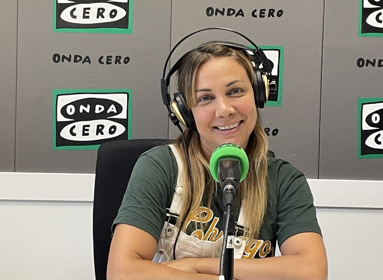 Marta Mingot nos invita a la presentación de la revista de fiestas y nos presenta la Escoleta Festera de 2024 Marta Mingot nos invita a la presentación de la revista de fiestas y nos presenta la Escoleta Festera de 2024