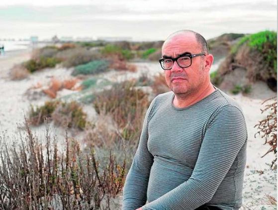 Juan Manuel Ruiz (IEO) "El riesgo de nueva mortandad de peces existe ya por los nutrientes y por el calentamiento disparado del agua" Juan Manuel Ruiz (IEO) "El riesgo de nueva mortandad de peces existe ya por los nutrientes y por el calentamiento disparado del agua"