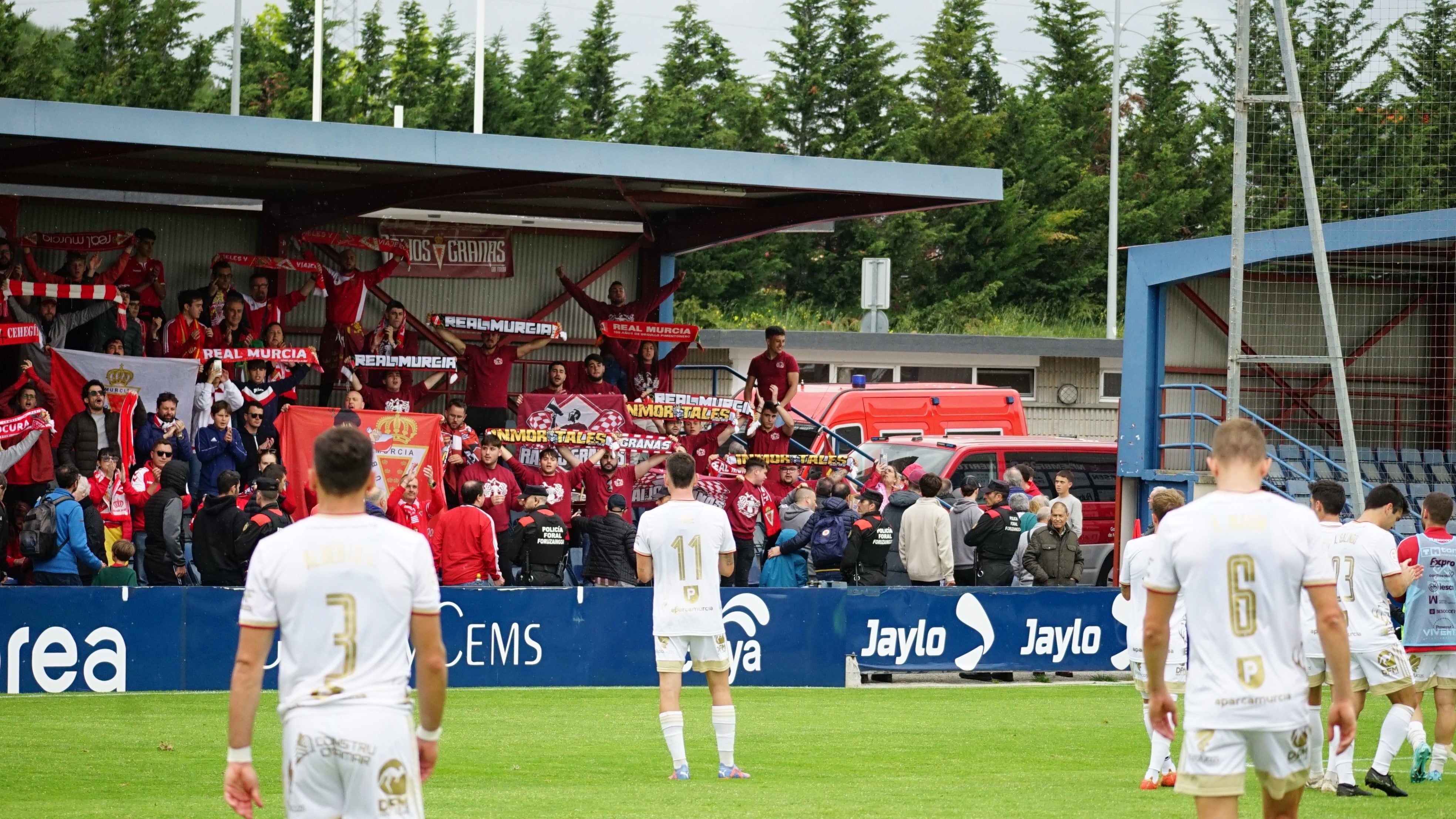 Ejercicio de resiliencia de un Real Murcia que "depende de sí mismo" Ejercicio de resiliencia de un Real Murcia que "depende de sí mismo"
