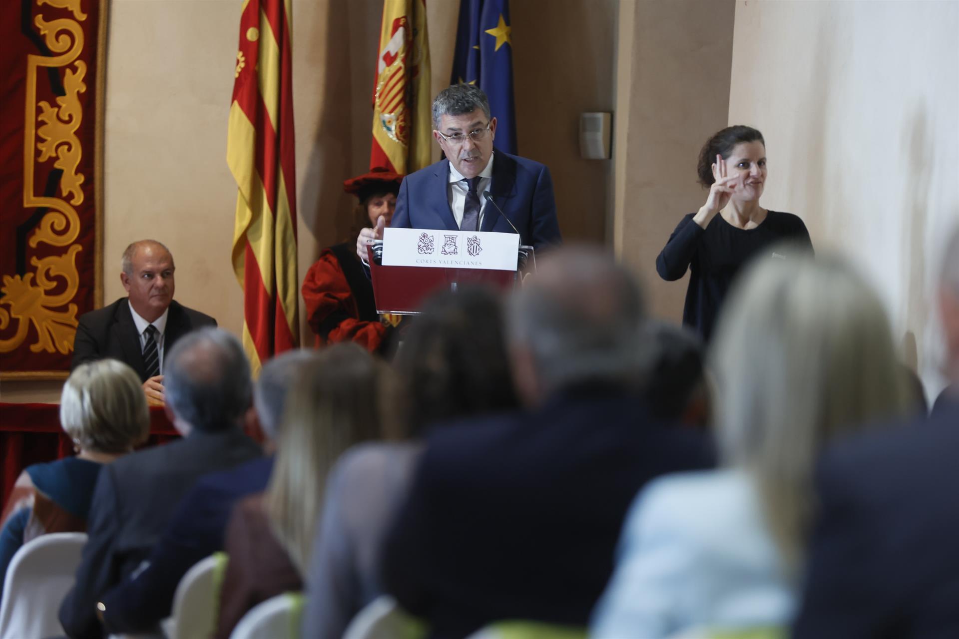 La reforma de la financiación y el derecho civil valenciano marcan el último 25 de abril de la legislatura La reforma de la financiación y el derecho civil valenciano marcan el último 25 de abril de la legislatura