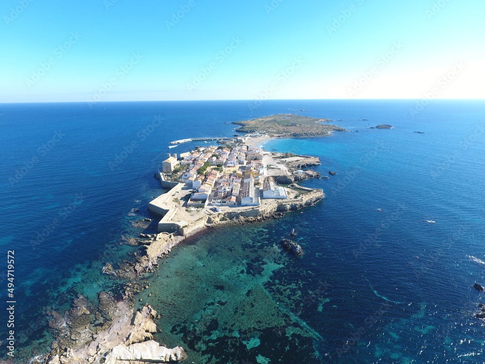 Tabarca: la única isla de la Comunidad Valenciana donde uno puede vivir, pero no morir Tabarca: la única isla de la Comunidad Valenciana donde uno puede vivir, pero no morir