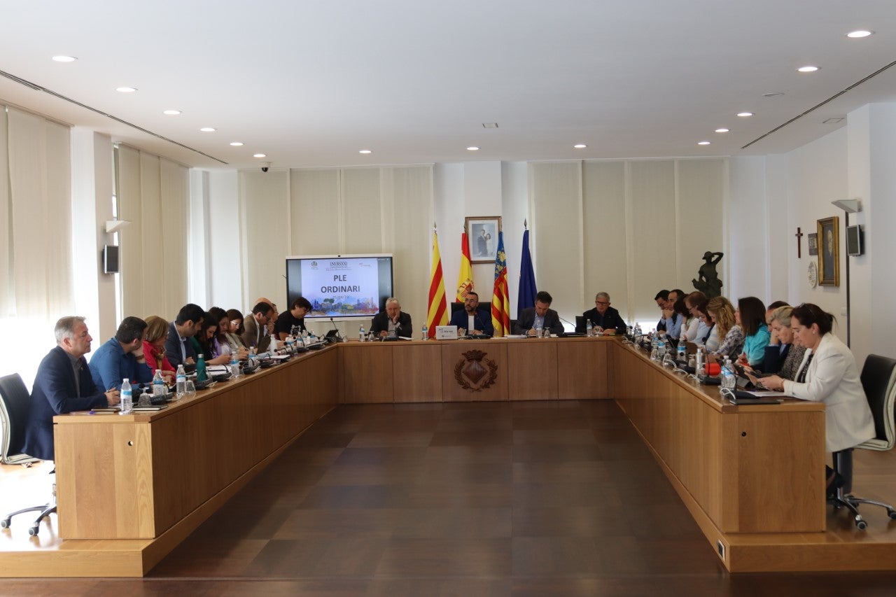 El Pleno aprueba por unanimidad un segundo paquete de bonificaciones del IBI para el comercio y la hostelería El Pleno aprueba por unanimidad un segundo paquete de bonificaciones del IBI para el comercio y la hostelería