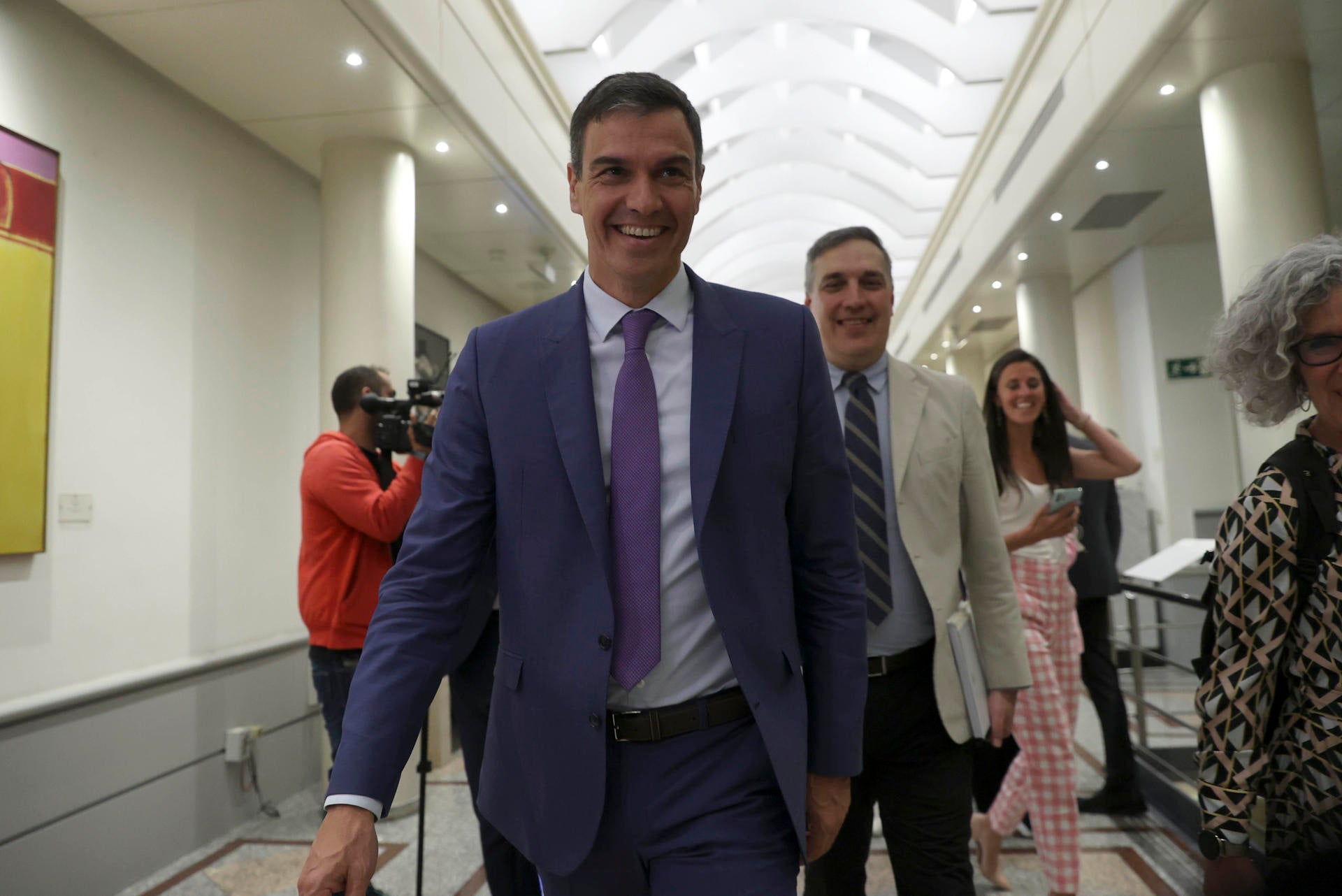 Pedro Sánchez sobre la nueva ley de vivienda: "Vamos a convertir lo que hoy es un bien de lujo en un bien de primera necesidad" Pedro Sánchez sobre la nueva ley de vivienda: "Vamos a convertir lo que hoy es un bien de lujo en un bien de primera necesidad"